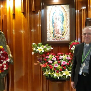 ¡Feliz aniversario sacerdotal a Mons. Steckling, cumple 45 años como sacerdote!