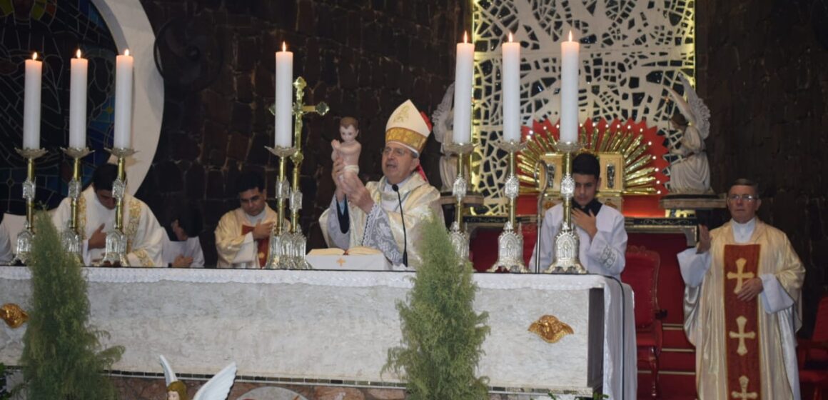 En la Catedral:  Mons. Steckling celebra  la Misa de Navidad y consulta si hoy seríamos capaces de encontrar al niño Jesús en un pesebre