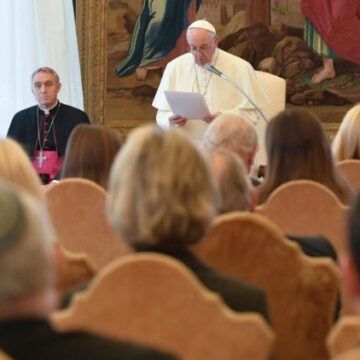 El Papa Francisco pide sembrar la paz donde hay odio