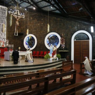 Jueves Santo: En cada misa se hace presente la vida de Jesús, resumida en un amor sin límites