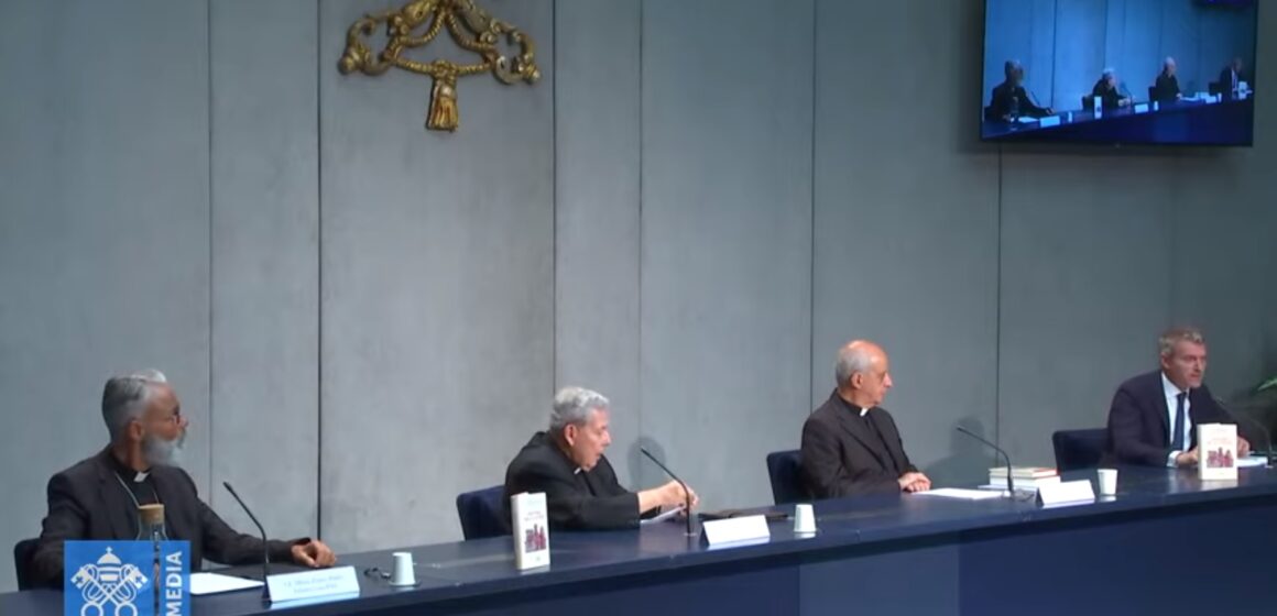 Vaticano: Presentación del Nuevo Directorio para la Catequesis