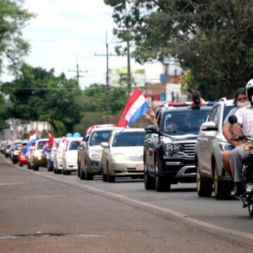 «Caravana por la Familia»