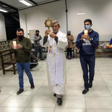 Adoración al Santísimo en el Hospital Regional de Ciudad del Este