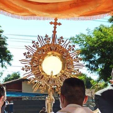 Celebración del  Corpus Christi en las parroquias