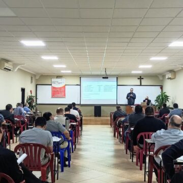 Reunión mensual del clero diocesano