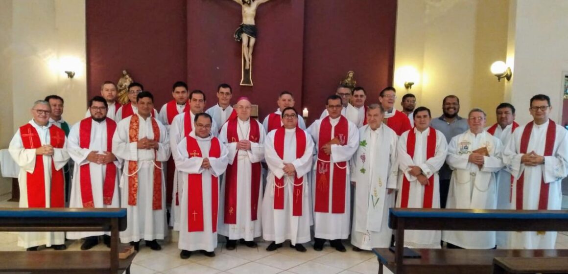 Concluye jornada espiritual del clero diocesano