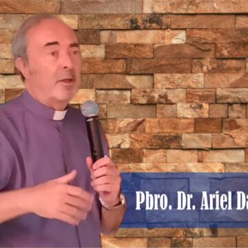 Entrevista al Padre Ariel David Busso