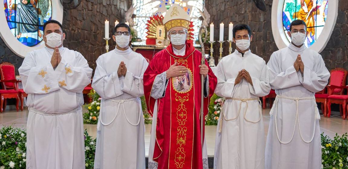 Seminaristas recibieron su admisión a las Órdenes Sagradas