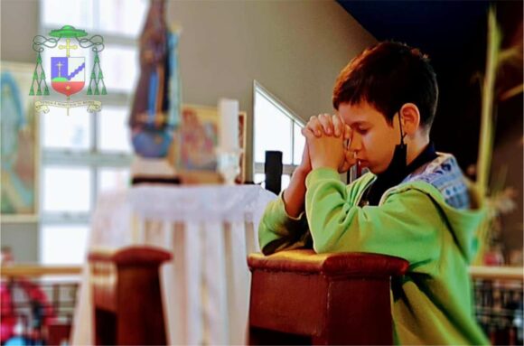 Primera confesión de los niños de la Parroquia Espíritu Santo
