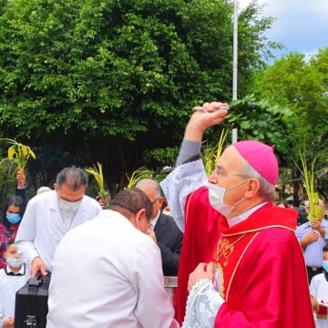 Obispo invitó a asistir a las celebraciones de Semana Santa
