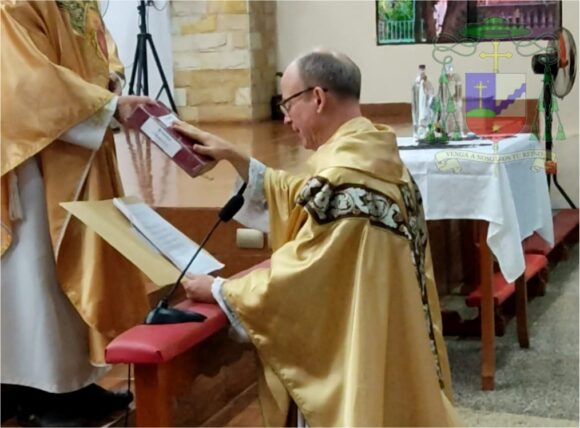 Asume nuevo vicario en la Parroquia Niño Jesús
