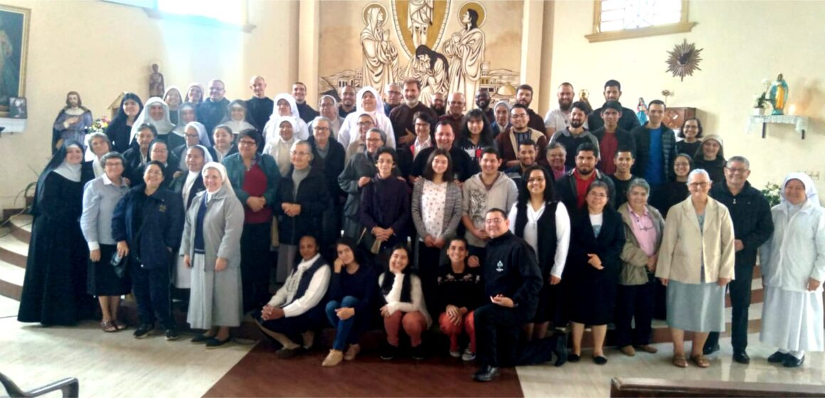 Religiosos participaron del encuentro zonal de la CONFERPAR