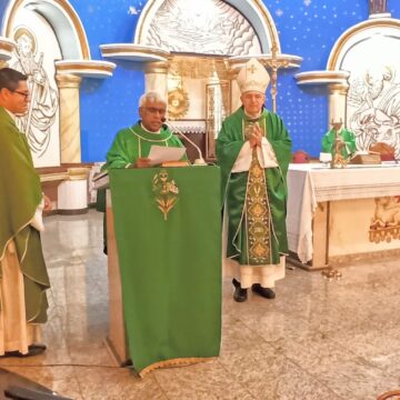 Asunción de nuevo párroco en San Lucas