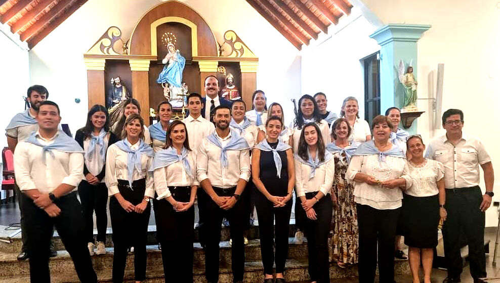 Presentación de catequistas en la Parroquia Santa María de los Ángeles