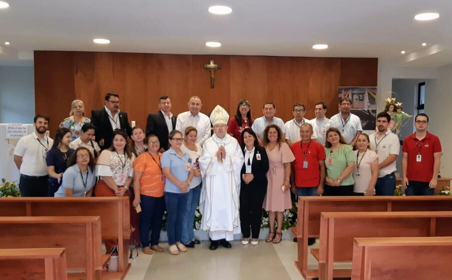 Obispo presente en la Capilla “María Auxiliadora” de Itaipú