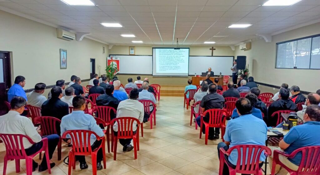 Reunión del clero de la diócesis