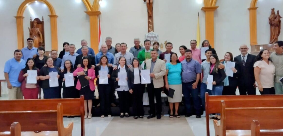 Nuevas parejas guías para Cristo Rey