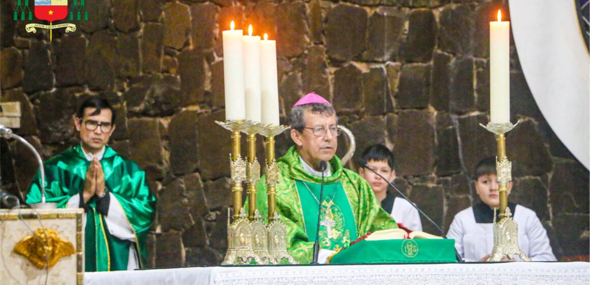 Mons. Pedro recuerda a Mons. Agustín Van Aaken en el 34º Aniversario de su partida».