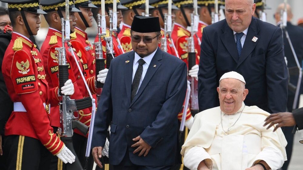 Sigue viaje del Papa Francisco