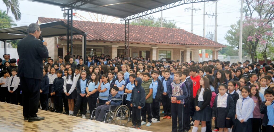 Mons. Collar en  San Joaquín y Santa Ana: La escucha es clave para proteger a nuestros niños y adolescentes