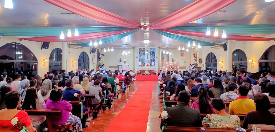 Con fe y esperanza celebran la fiesta patronal de San Joaquín y Santa Ana