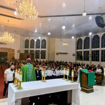 Mons. Pedro visita San Alberto