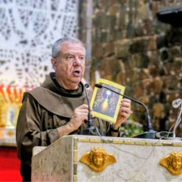 Experto en canonización del Vaticano visitó Ciudad del Este y presentó su libro sobre  la santidad