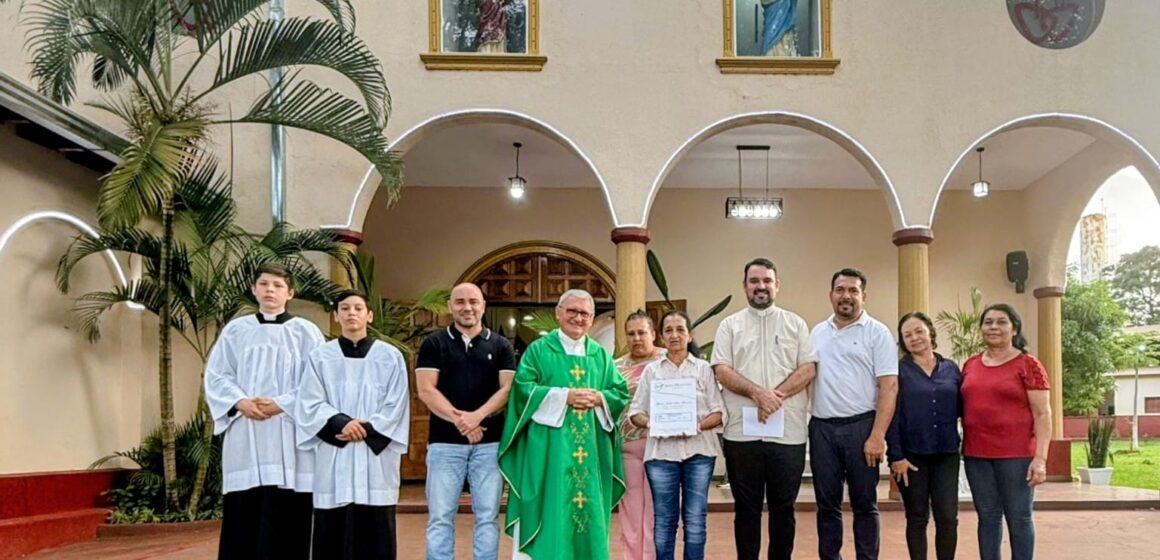 La Diócesis de Ciudad del Este transfirió  propiedad a una familia de Presidente Franco